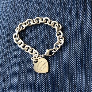 Authentic Tiffany’s heart tag charm bracelet
